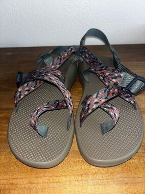 Chaco Z/2 Classic Size US Women 11 Sandals Shade Dark Forest NWOB